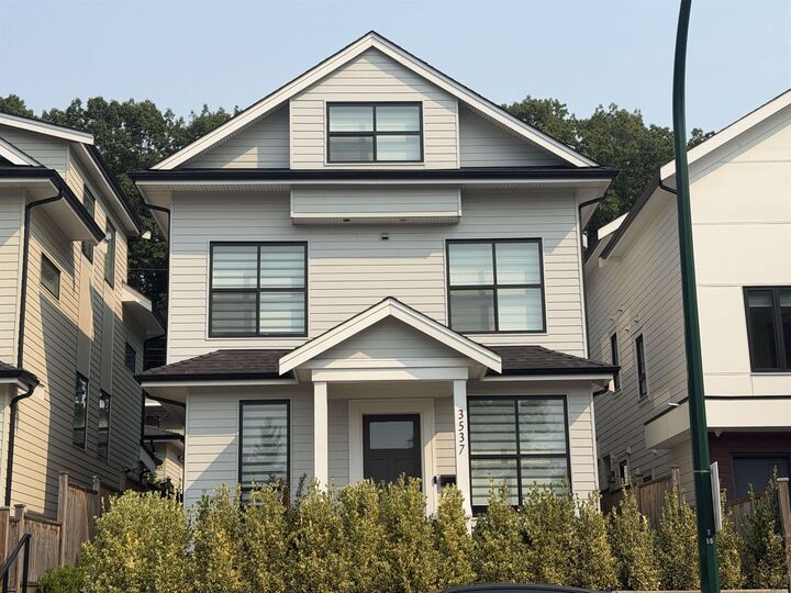 Property Photo: 3535 E Georgia Street BC V5K 2L9
