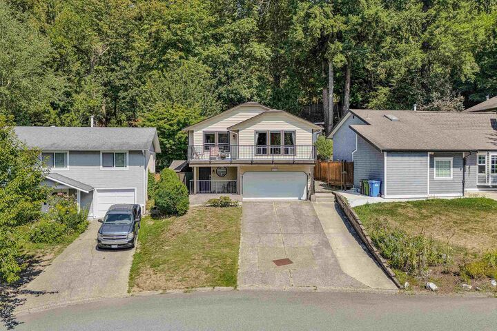Property Photo: 34981 Bernina Court BC V3G 1C2
