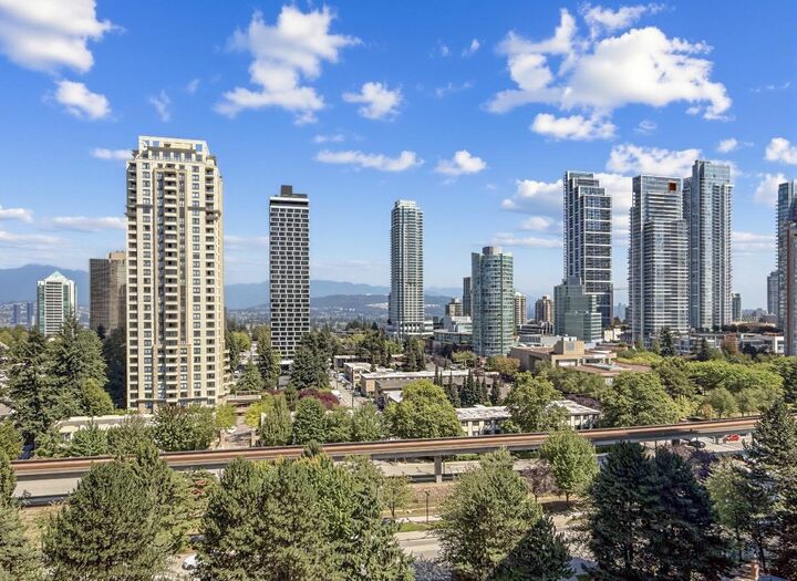 Property Photo: 6152 Kathleen Avenue 1504 BC V5H 4K8