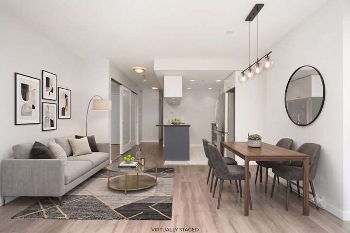 833 Seymour Street 2110 — photo 1