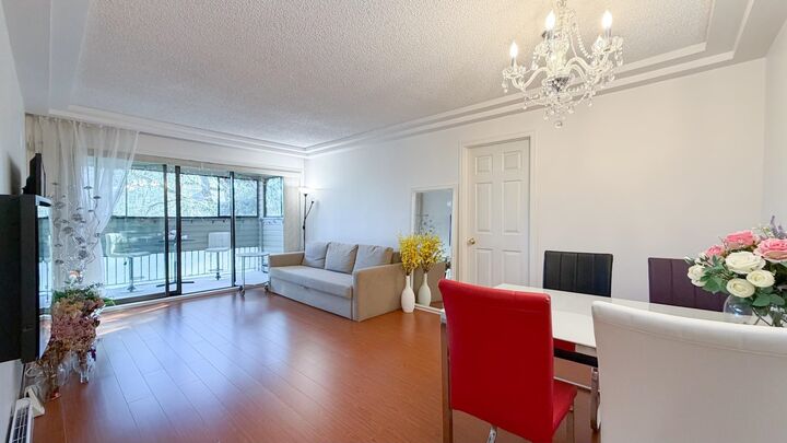 Property Photo: 8291 Park Road 201 BC V6Y 1T3