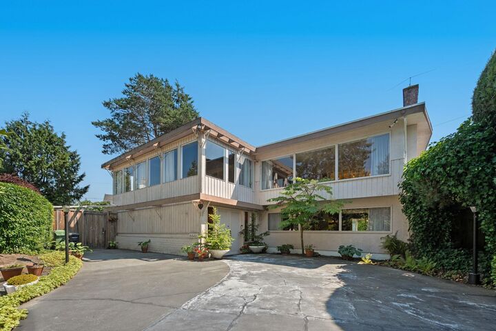 Property Photo: 8660 Fairfax Crescent BC V7C 1Y1
