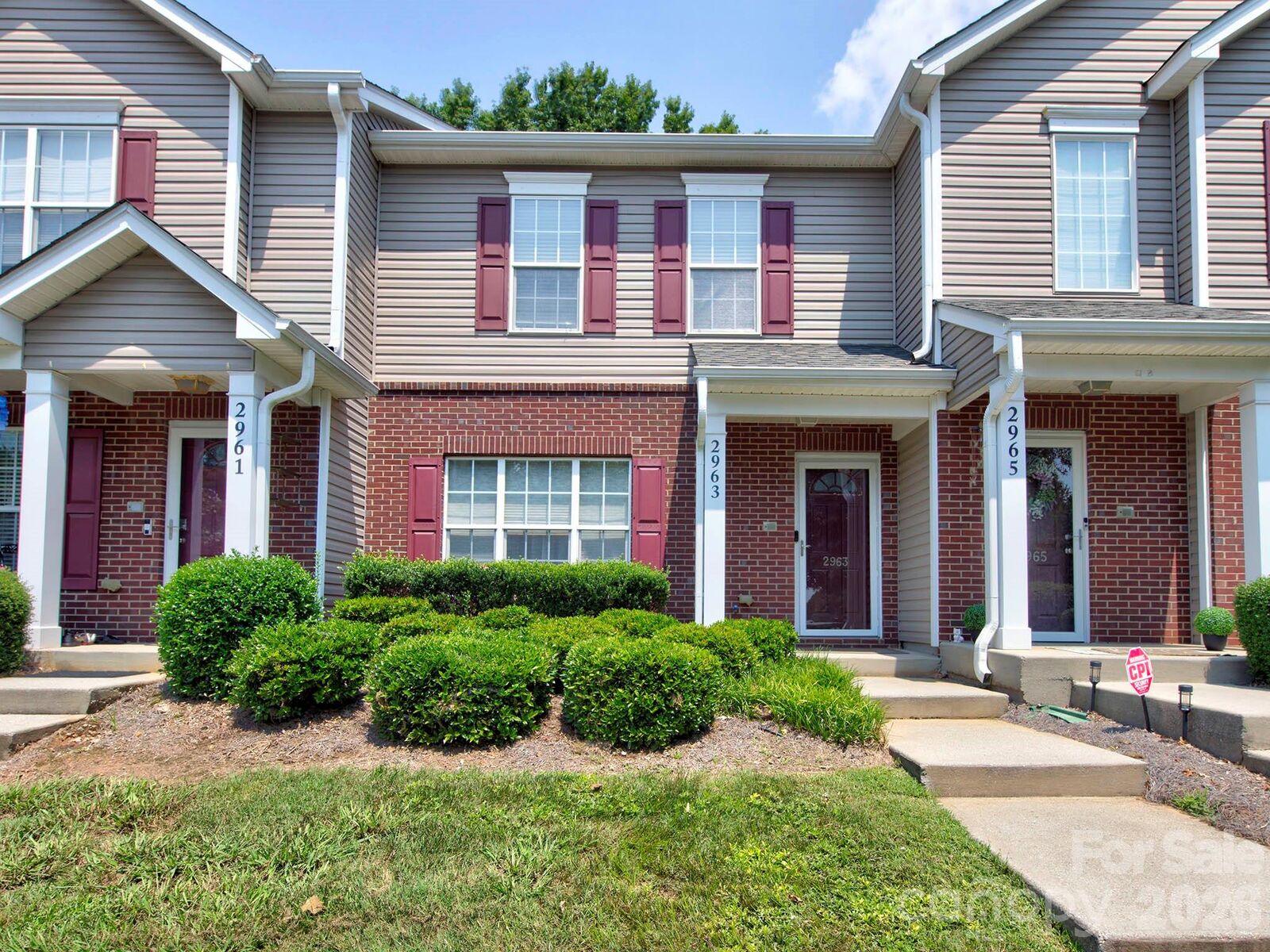 Property Photo: 2963 Little Stream Court NC 28105