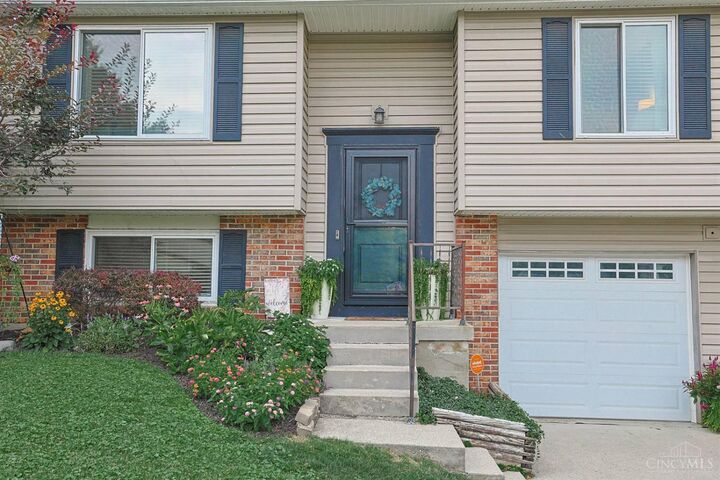 Property Photo: 2838 Kimberly Drive OH 45039