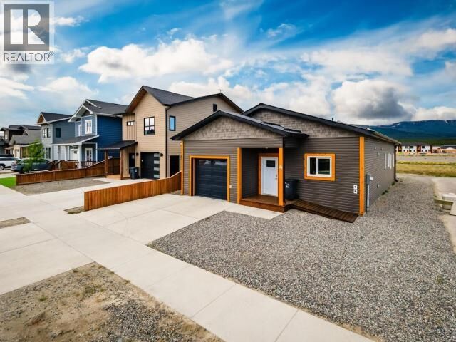Property Photo: 44 Eugene Avenue YT Y1A 0S8