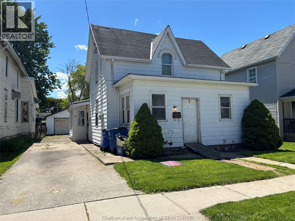 Property Photo:  26 Charteris Street  ON N7M 3S8 