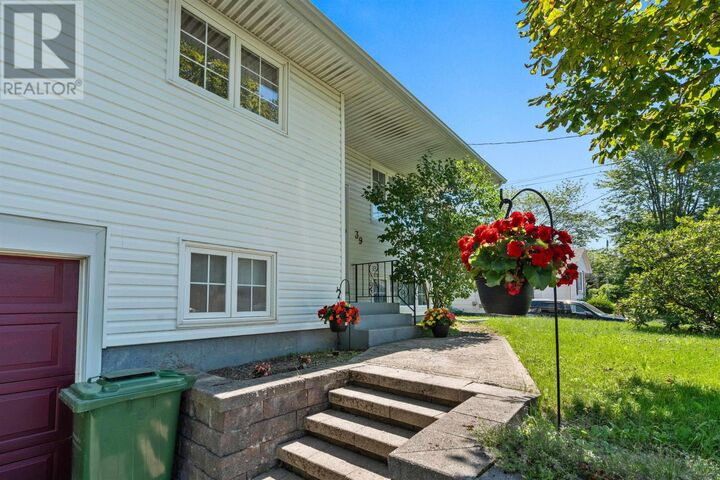 Property Photo: 39 Robert Drive NS B2W 2A2