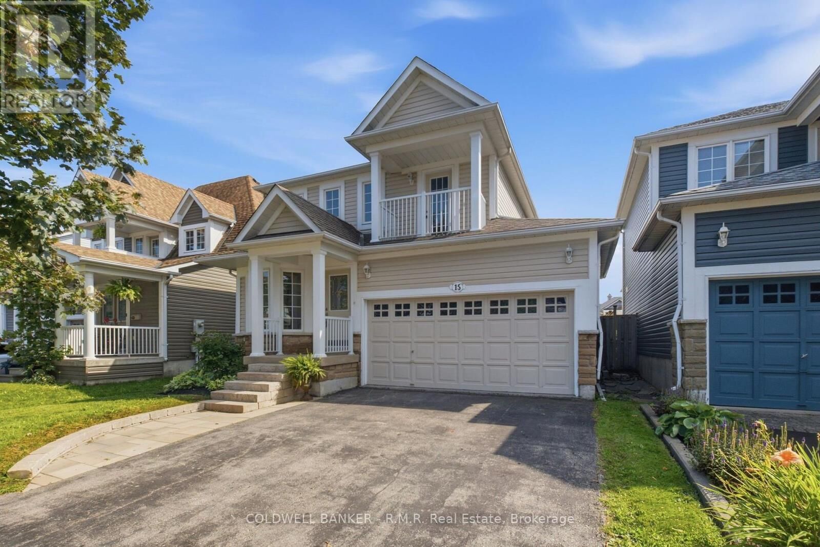 Property Photo:  15 Schooner Lane  ON L1B 1N5 