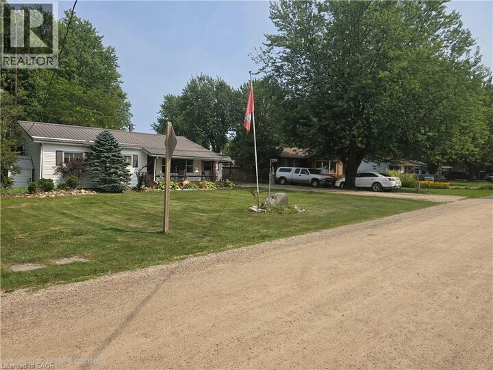 Property Photo:  72574 Princess Street  ON N0M 2T0 