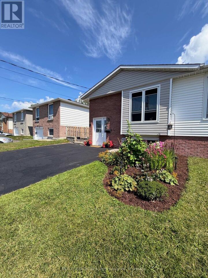 Property Photo:  31 McGibbon Street  ON P1B 8T5 