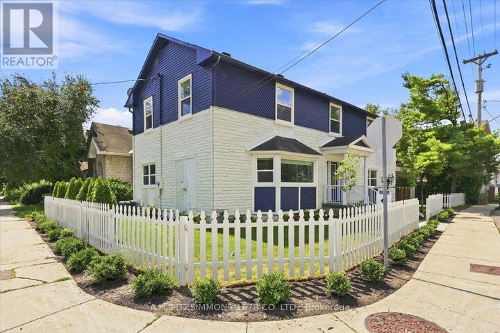 Property Photo: 50 Putman Avenue ON K1M 1Z3