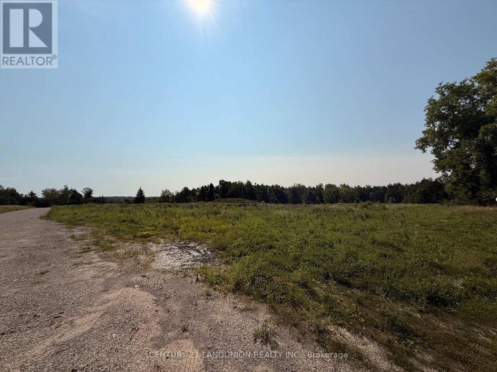 Property Photo: 575 Reive Boulevard ON L0L 1L0