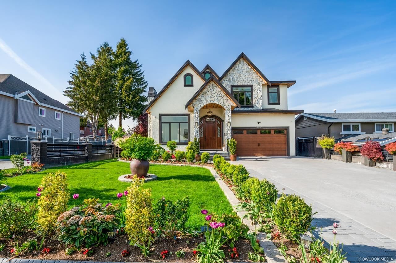 Property Photo: 12901 92A Avenue BC V3V 1K1