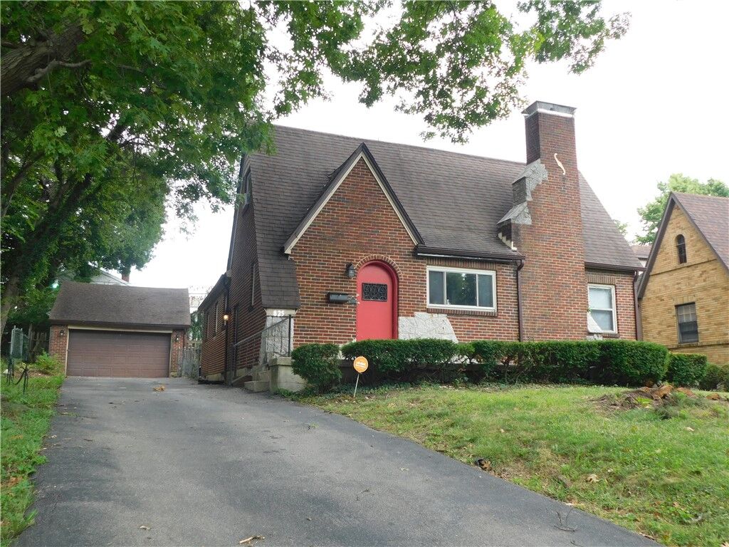 Property Photo: 825 Audrey Place OH 45406