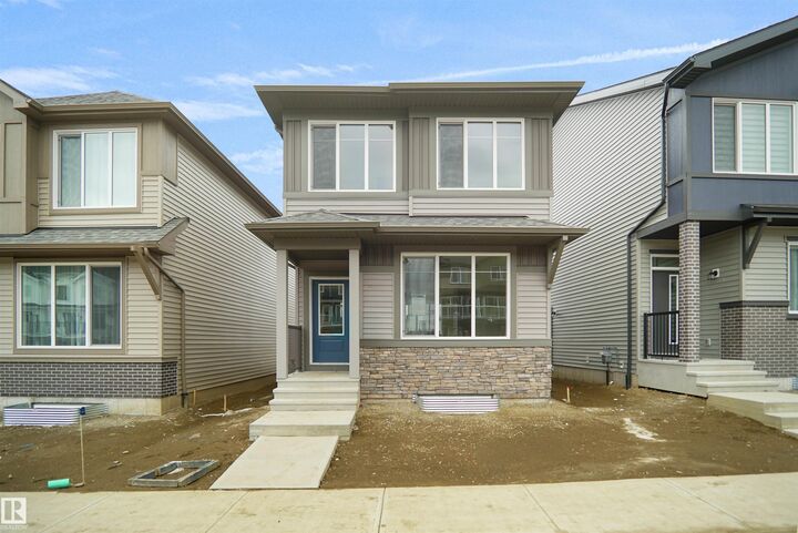 22521 83A Avenue NW — photo 1