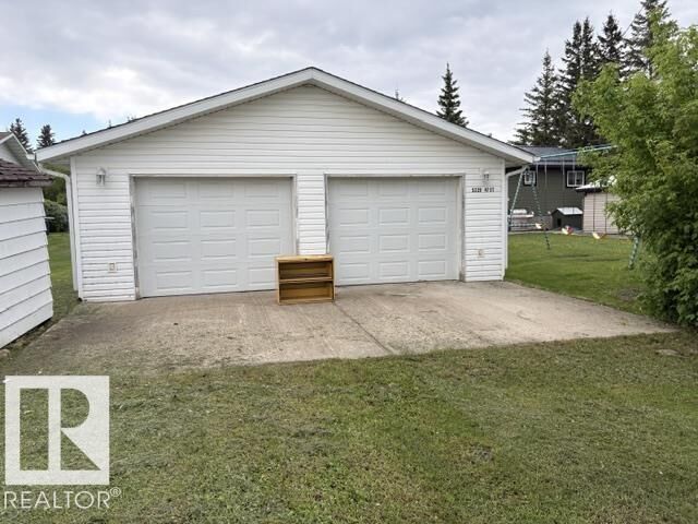 Property Photo: 5227 47 St AB T0B 4R0