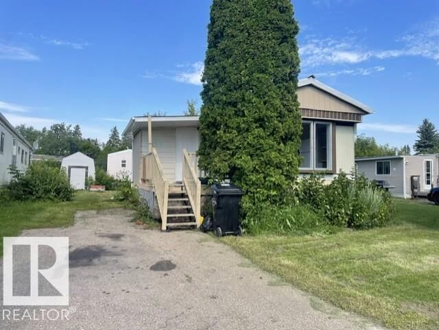 Property Photo: 450 Evergreen Park NW AB T5Y 4M2