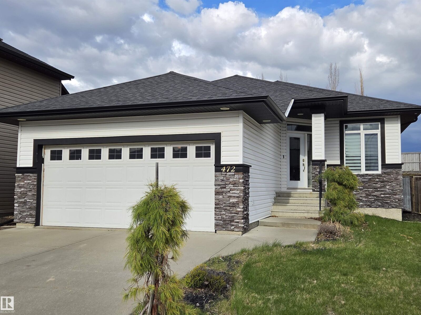 Property Photo: 472 Foxtail Court AB T8A 3K2
