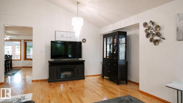 Property Photo: 306 Twin Brooks Drive NW AB T6J 6S4
