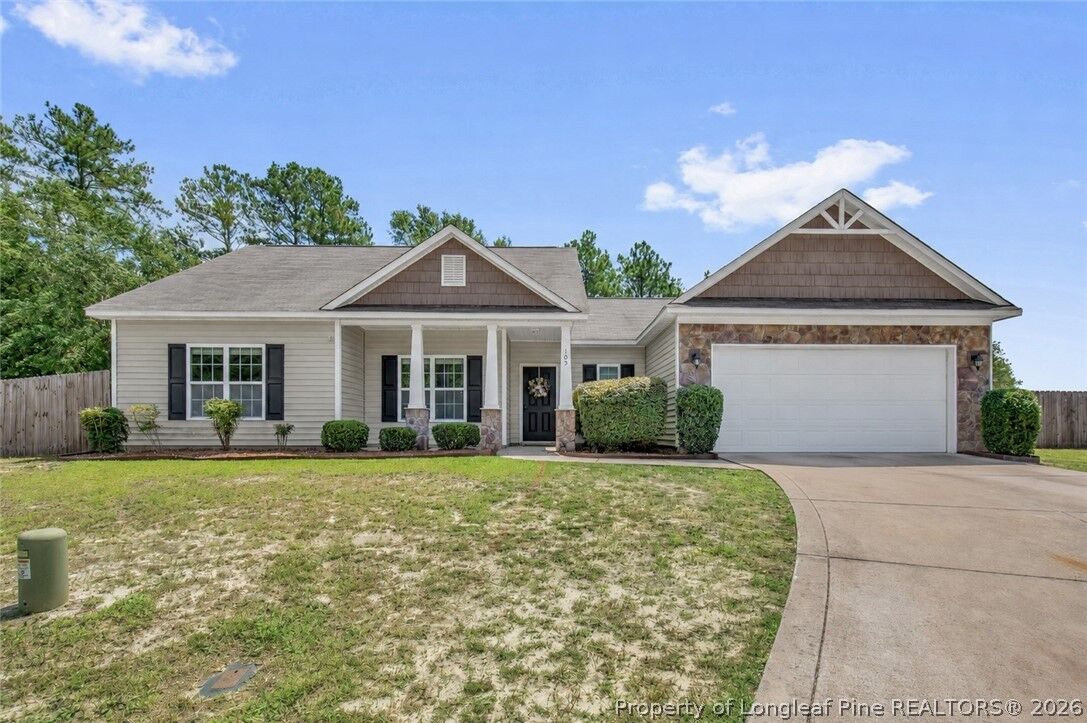 Property Photo:  105 Yellowfoot Drive  NC 28376 