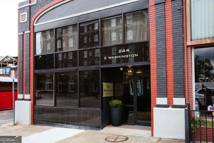 Property Photo: 244 Washington 250 GA 30601