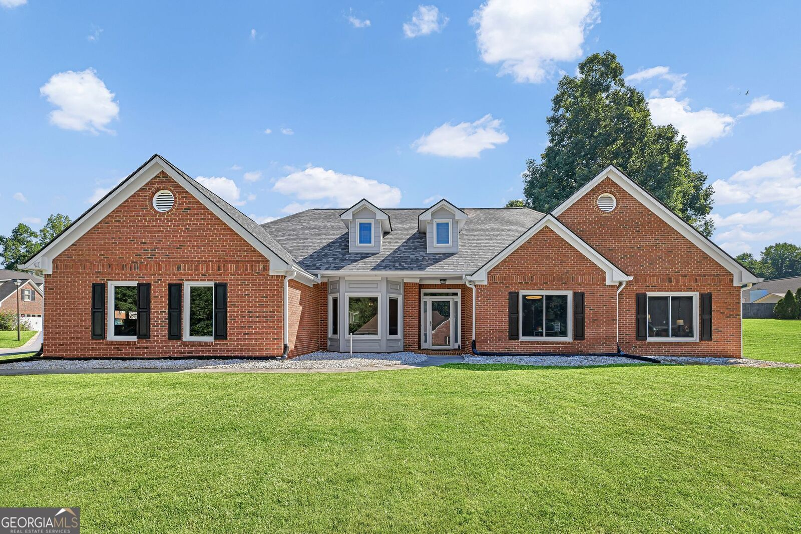 Property Photo: 2145 Wynfield Point Drive GA 30519