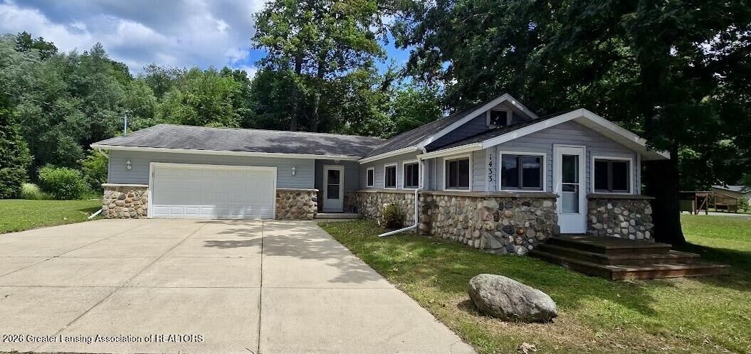 Property Photo:  1433 Charlotte Landing  MI 49284 