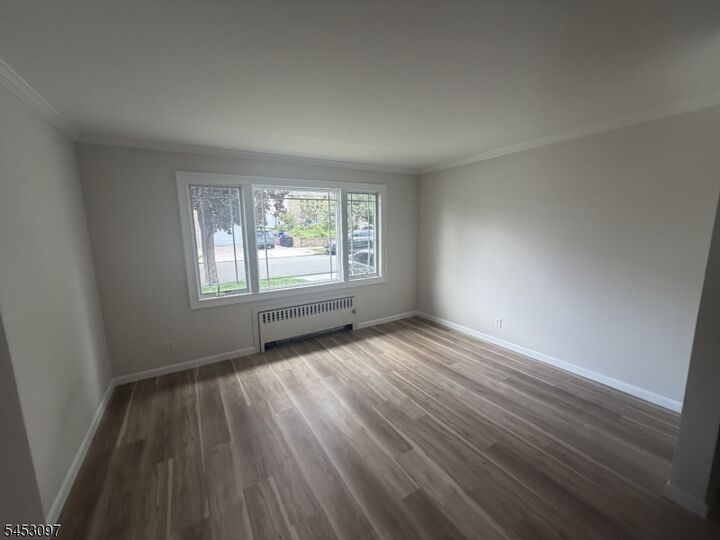 Property Photo: 271 Travers Pl NJ 07071