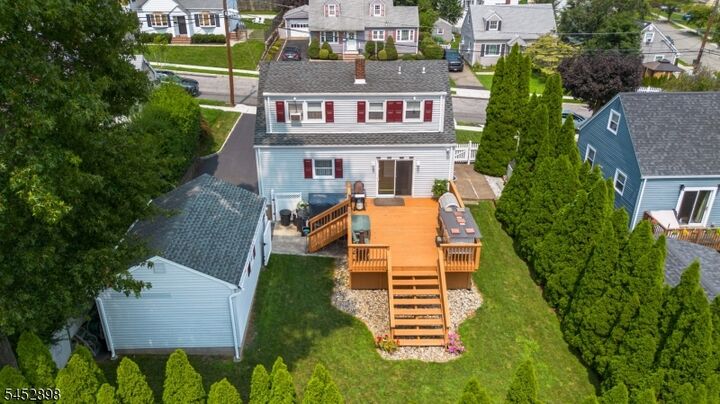 Property Photo:  9 Clairmont Rd  NJ 07012 