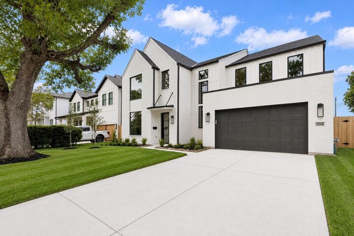Property Photo:  1514 Gardenia Drive  TX 77018 