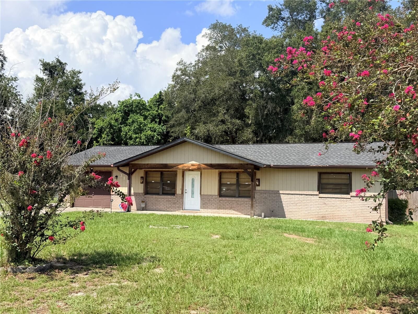 Property Photo: