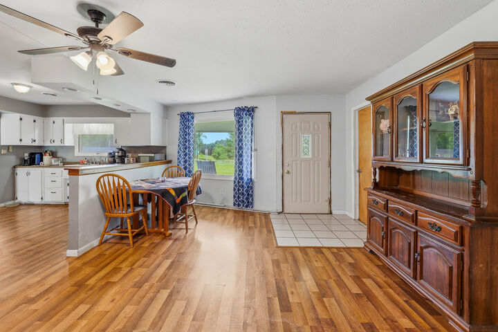 Property Photo: 1307 E Lake St WI 53032