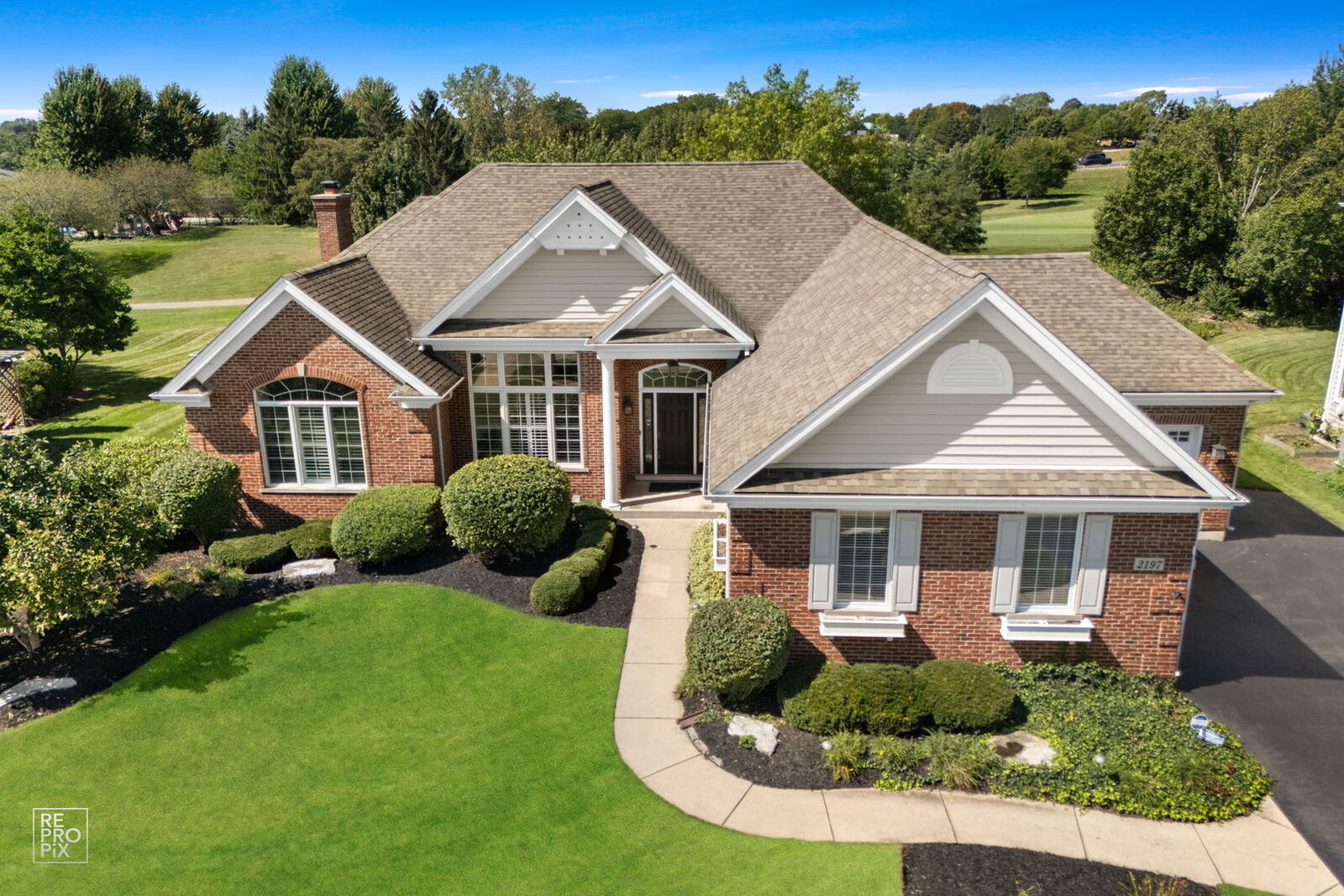 Property Photo:  2197 Fargo Boulevard  IL 60134 