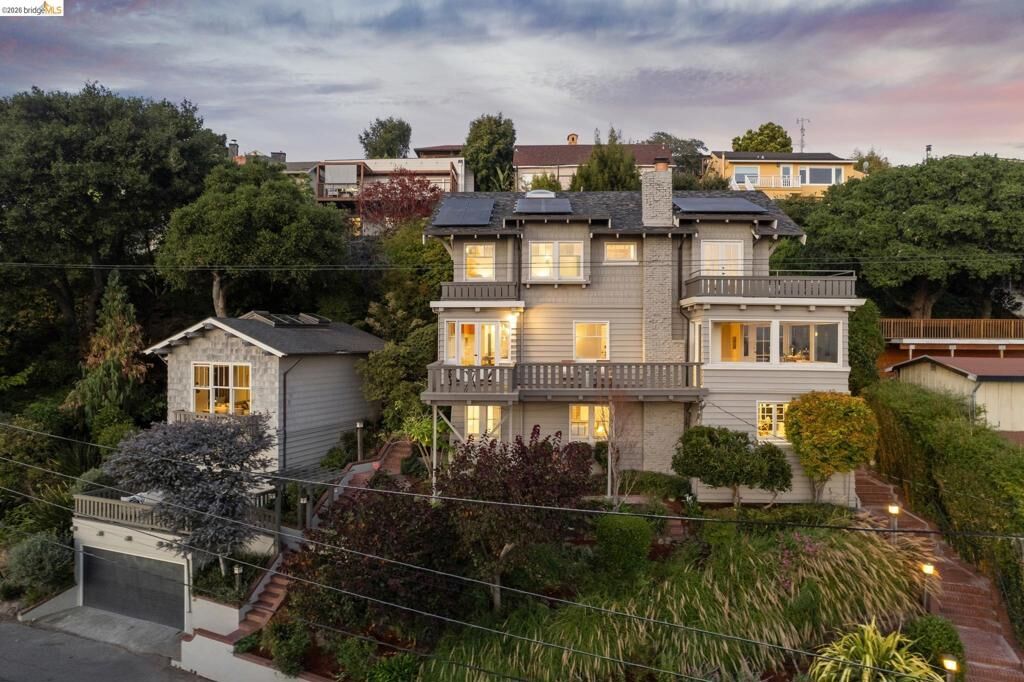 Property Photo: 150 Scenic Ave CA 94611