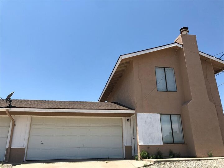 Property Photo: 21201 Golden Hills CA 93561