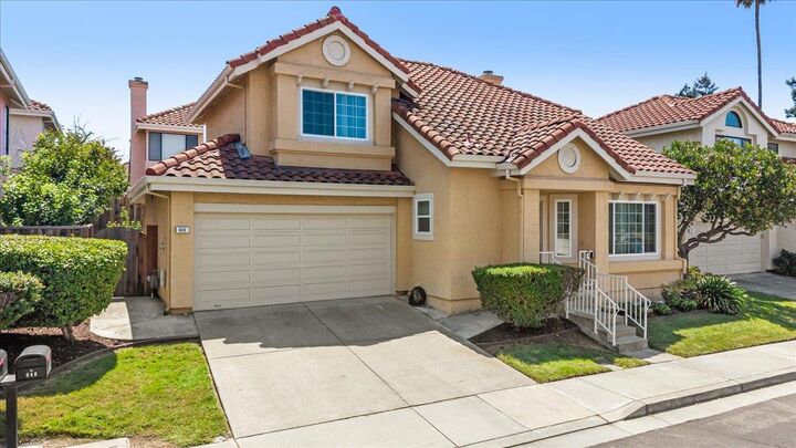 Property Photo:  648 Kirby Common  CA 94539 