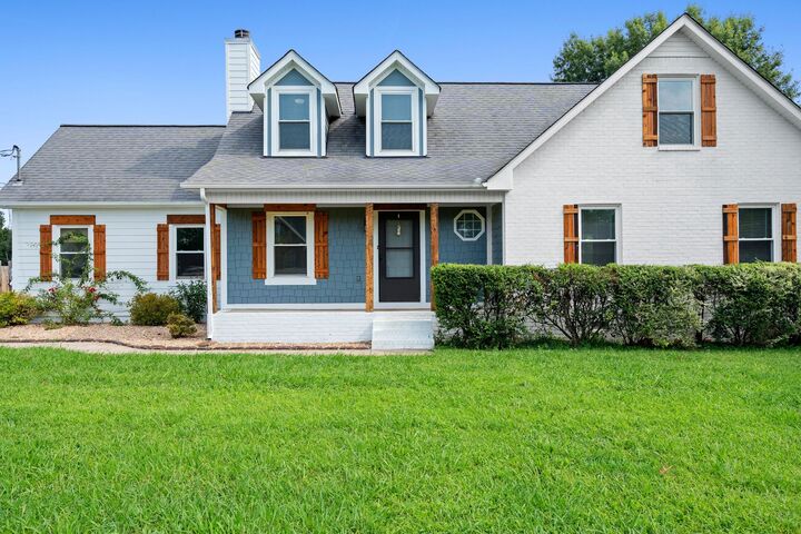 Property Photo: 126 Fall Creek Dr TN 37129