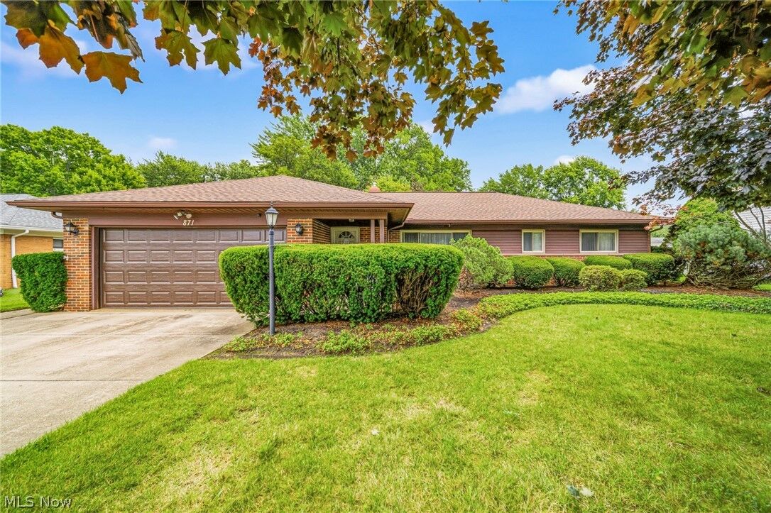 Property Photo: 871 Cranbrook Drive OH 44143