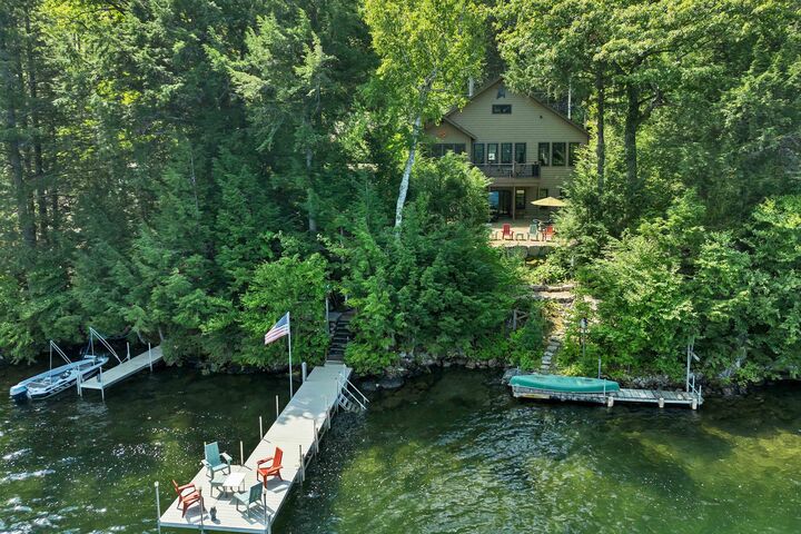 Property Photo:  390 S Shore Road  NH 03855 