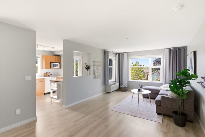 563 Yates Road 215 — photo 1