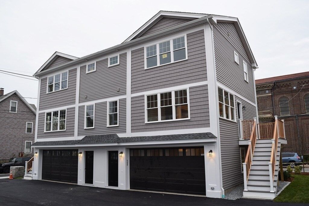 Property Photo: 40 Cushing St 1 MA 02453