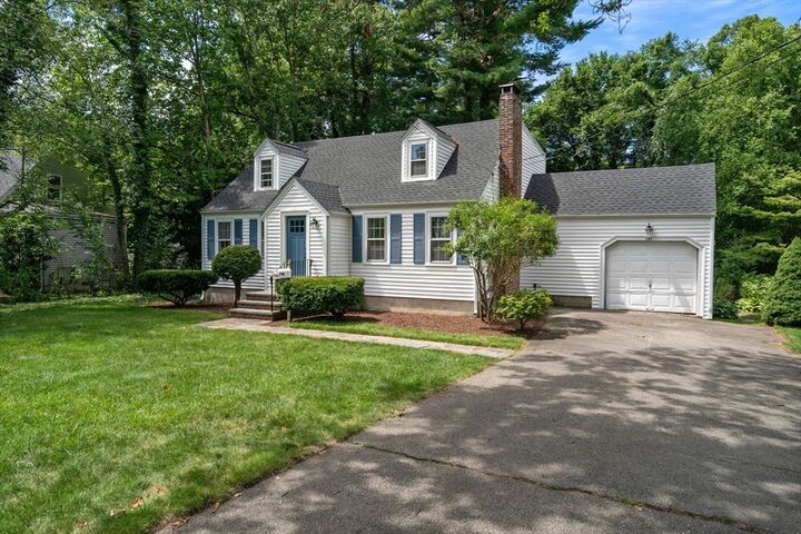 Property Photo:  101 Lakeshore Drive  MA 02090 