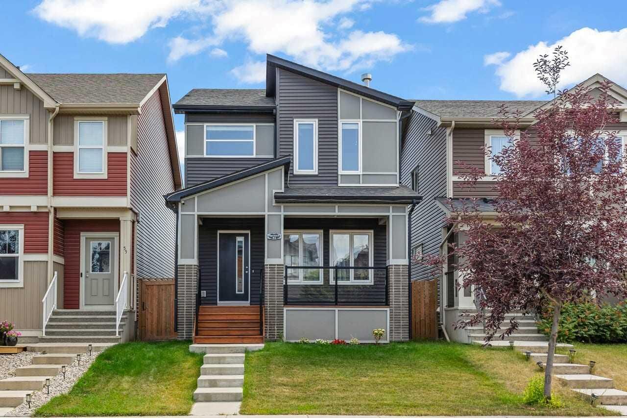 Property Photo: 51 Walgrove Terrace SE AB T2X 2H9