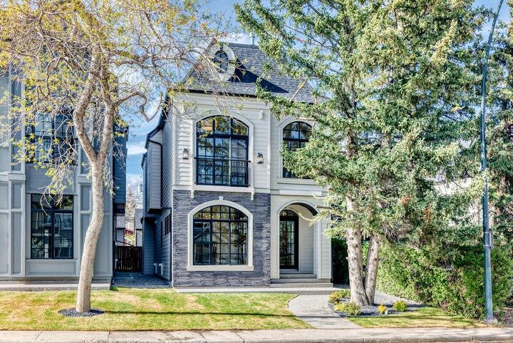 1610 49 Avenue SW — photo 1