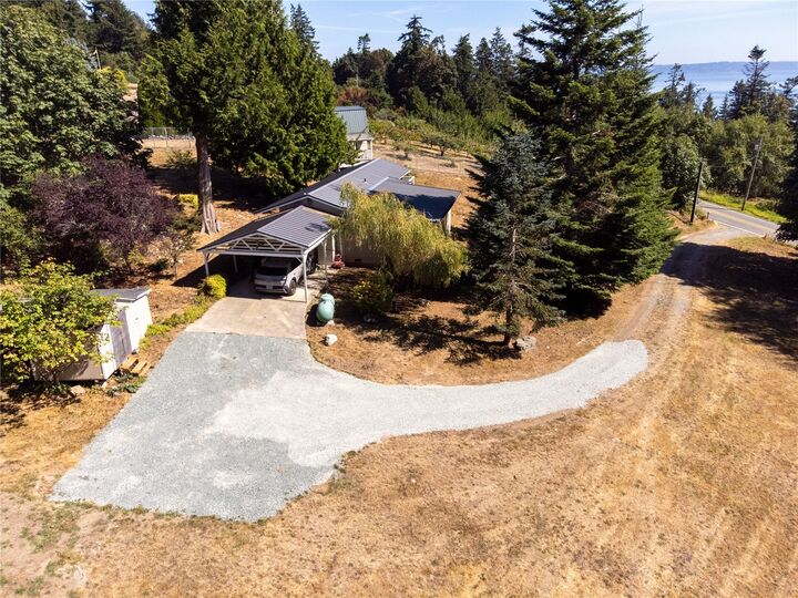 Property Photo:  4965 S Camano Drive  WA 98282 