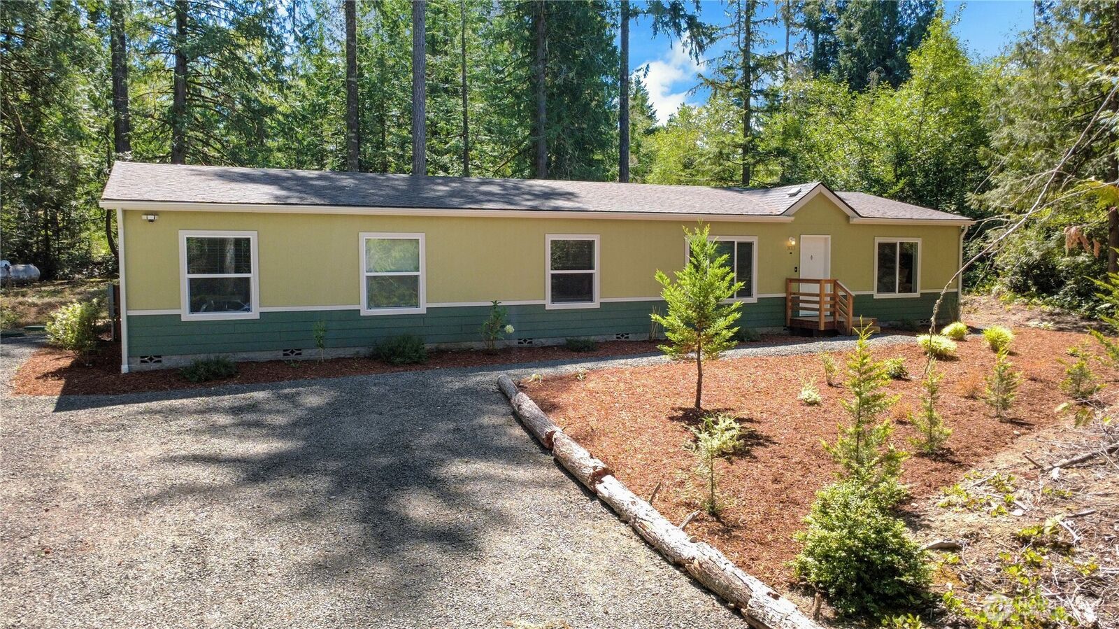 Property Photo:  3013 NW Four Wheel Drive  WA 98380 