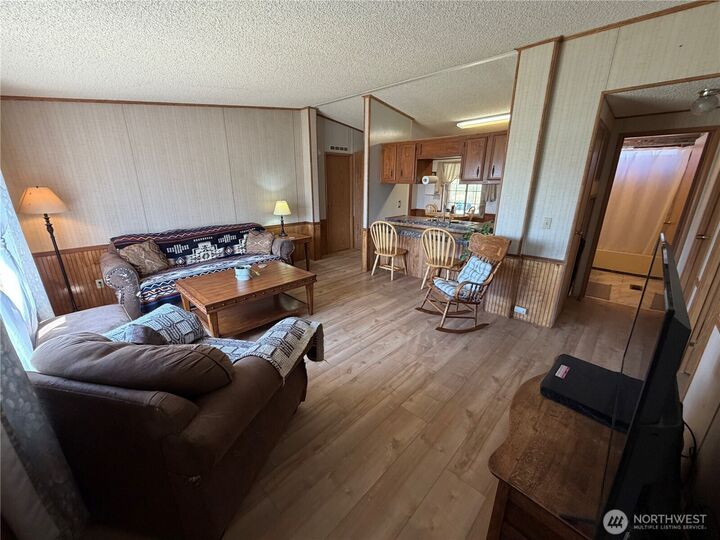 Property Photo: 731 Thomas Road WA 98926