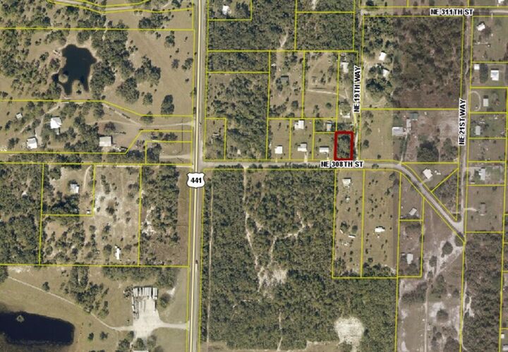 Property Photo: 1875 NE 308th Street FL 34972