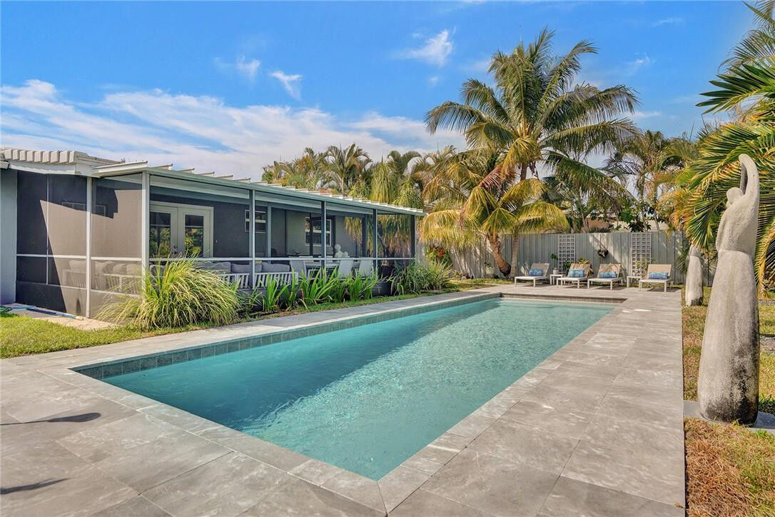 Property Photo:  5120 NE 17th Avenue  FL 33334 