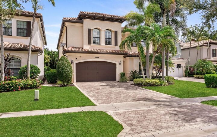 Property Photo: 8159 Hutchinson Court FL 33446